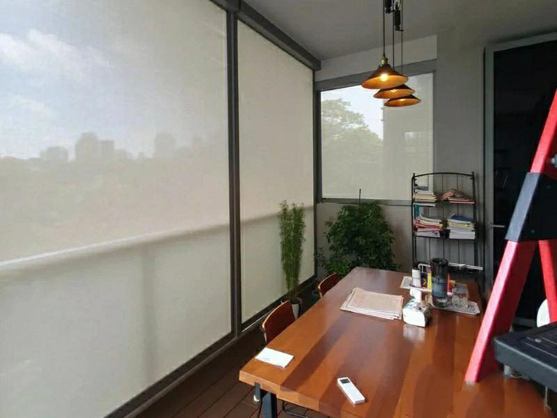 Zipper Wind‑Proof Roller Blind